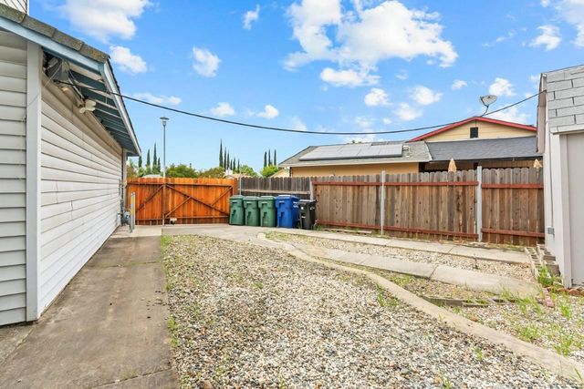 6920 Waxwing Way, Sacramento, CA 95842