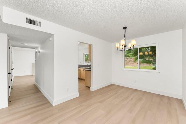 6920 Waxwing Way, Sacramento, CA 95842