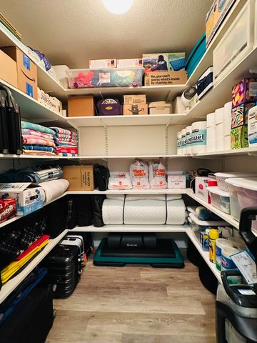 746 W Willow, Hanford, CA 93230