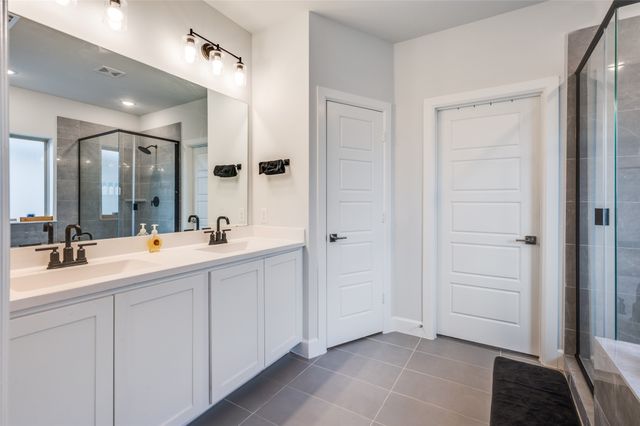 9349 Loggerhead Way, Fort Worth, TX 76118