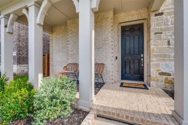 9349 Loggerhead Way, Fort Worth, TX 76118