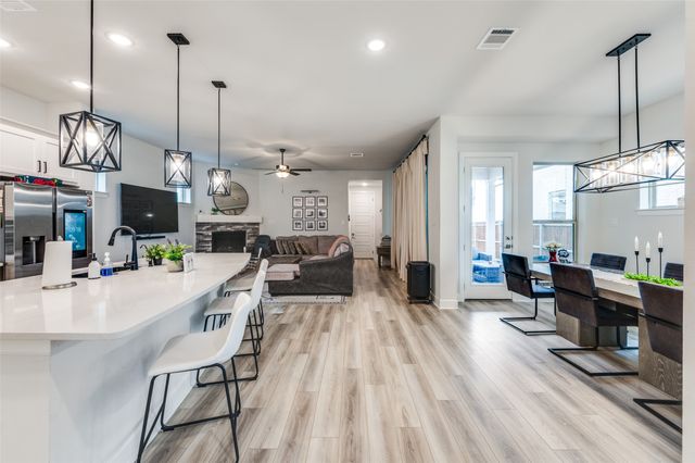 9349 Loggerhead Way, Fort Worth, TX 76118