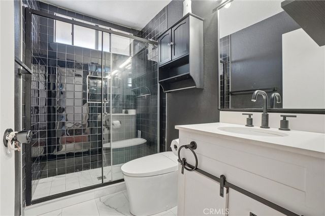 933 S Downey 20, Anaheim, CA 92804