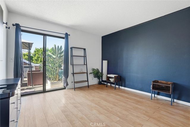 933 S Downey 20, Anaheim, CA 92804