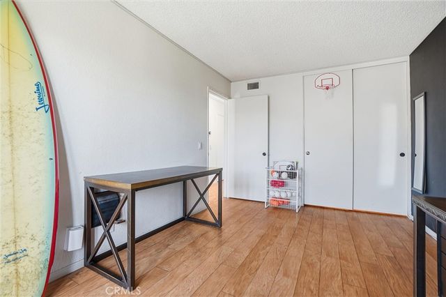 933 S Downey 20, Anaheim, CA 92804