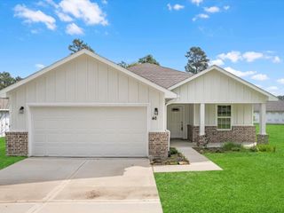 46 Fairway, Trinity, TX 75862