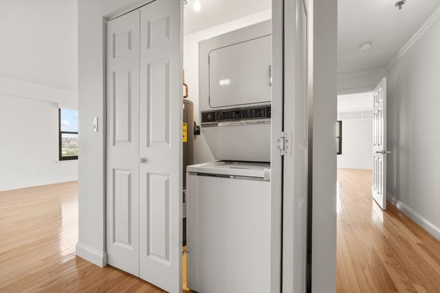 16 Harcourt St 9G, Boston, MA 02116