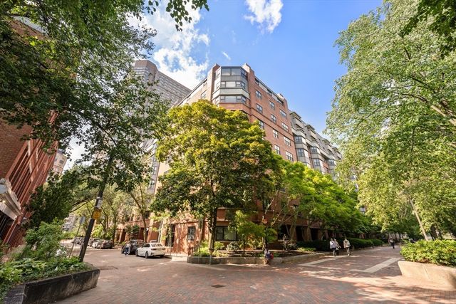 16 Harcourt St 9G, Boston, MA 02116