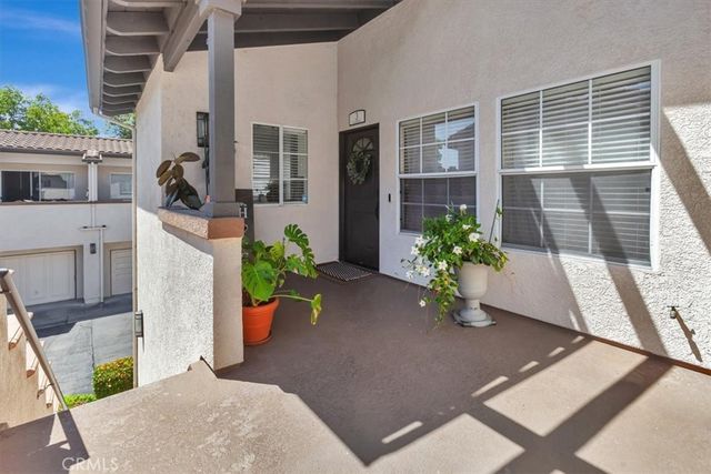 3 Via Ermitas, Rancho Santa Margarita, CA 92688