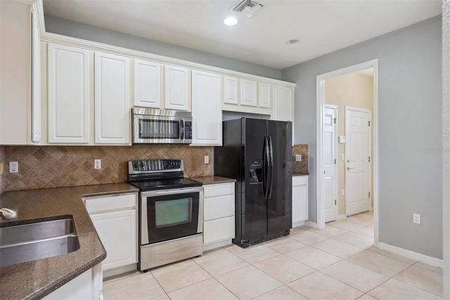 722 CHACALL LOOP, Mount Dora, FL 32757