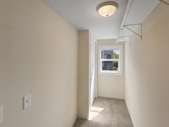 3237 Hennepin Avenue, Minneapolis, MN 55408