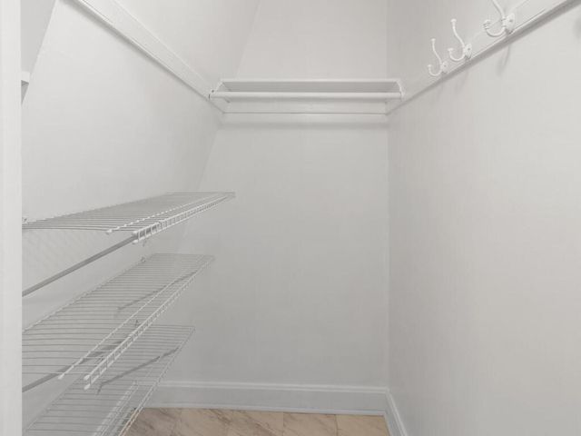 3237 Hennepin Avenue, Minneapolis, MN 55408