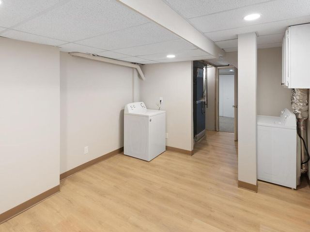 3237 Hennepin Avenue, Minneapolis, MN 55408