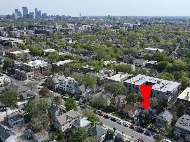 3237 Hennepin Avenue, Minneapolis, MN 55408