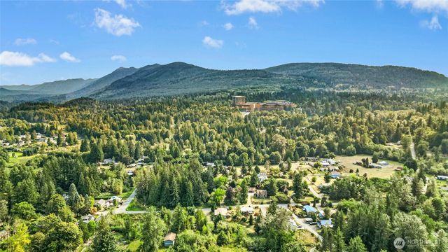 37624 SE 80th Street, Snoqualmie, WA 98065