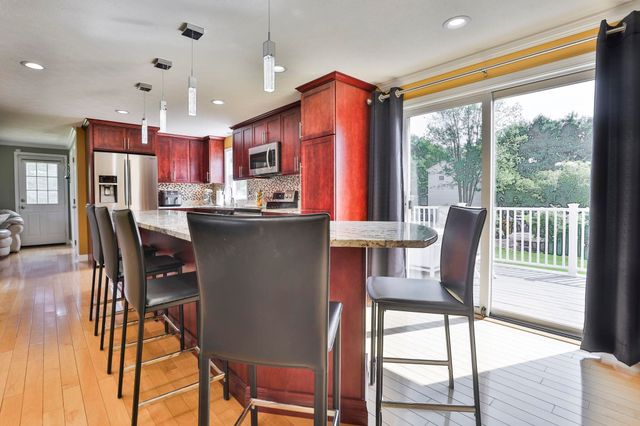 95 Jennison Road, Milford, NH 03055