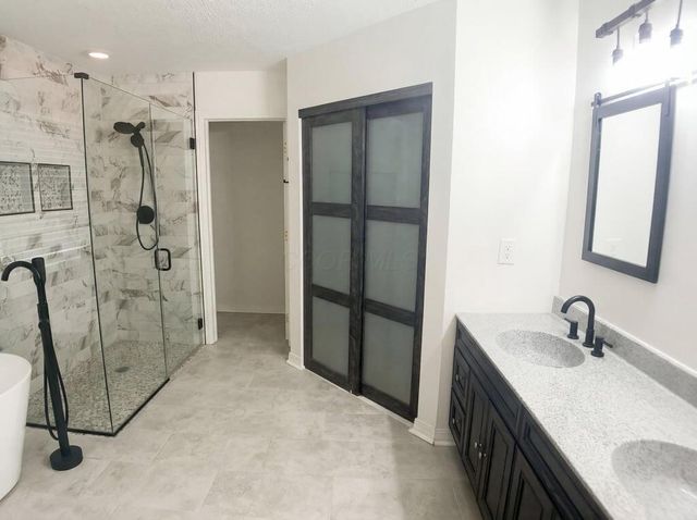 7910 Priestley Drive, Reynoldsburg, OH 43068