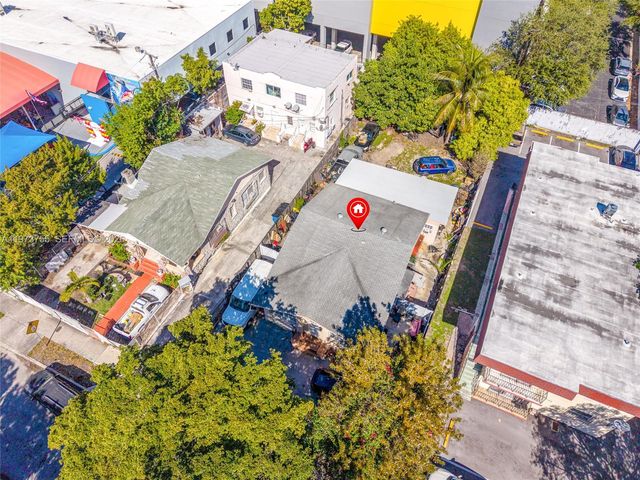 1143 NW 6th St, Miami, FL 33136