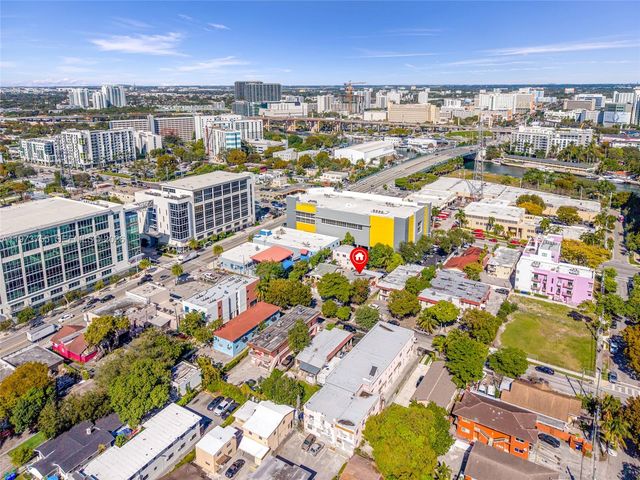 1143 NW 6th St, Miami, FL 33136