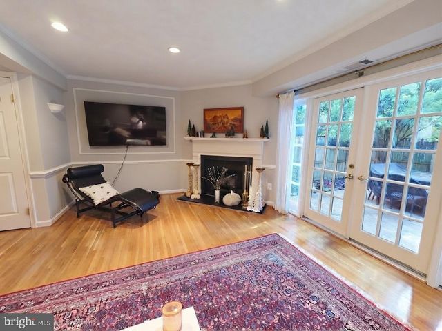 7629 TIVERTON DR, Springfield, VA 22152
