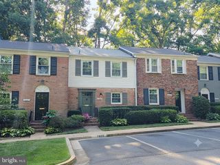 7629 TIVERTON DR, Springfield, VA 22152