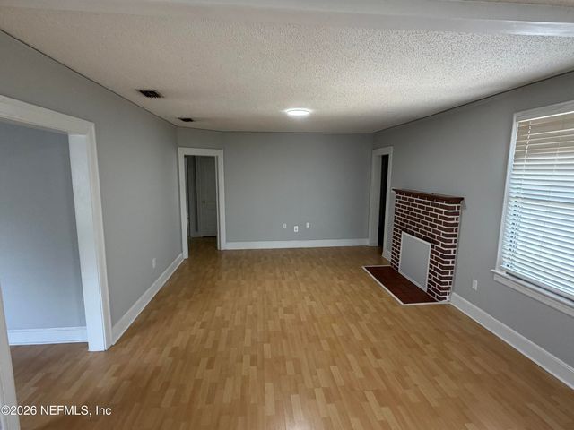 5324 FREMONT Street, Jacksonville, FL 32210