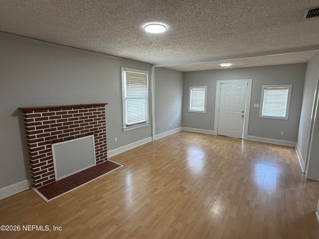 5324 FREMONT Street, Jacksonville, FL 32210