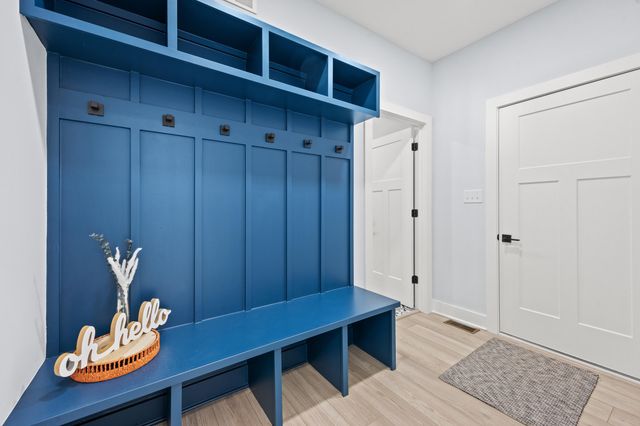 105 Peoples Meadow, Nicholasville, KY 40356