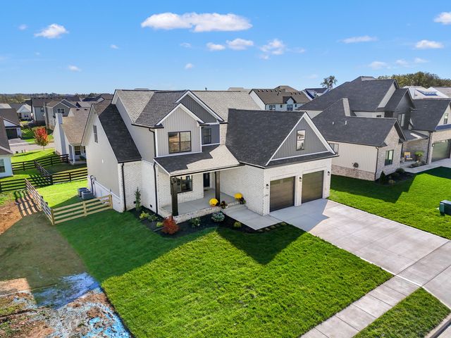 105 Peoples Meadow, Nicholasville, KY 40356