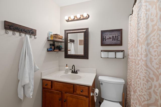 106 Elk Drive, Stamping Ground, KY 40379