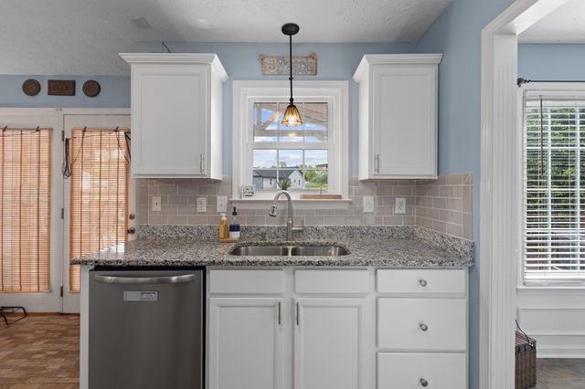 106 Elk Drive, Stamping Ground, KY 40379