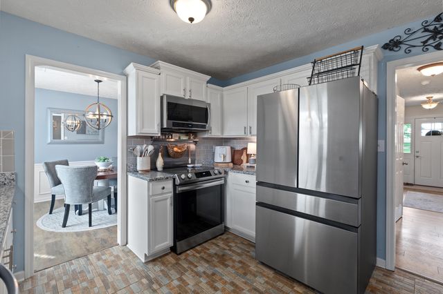 106 Elk Drive, Stamping Ground, KY 40379