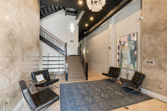 517 King Street Apt 11, Charleston, SC 29403