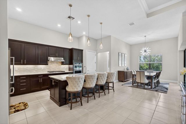 9218 Balsamo Drive, Palm Beach Gardens, FL 33412