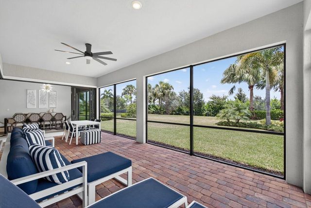 9218 Balsamo Drive, Palm Beach Gardens, FL 33412