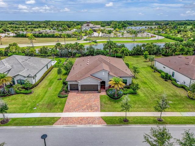 9218 Balsamo Drive, Palm Beach Gardens, FL 33412