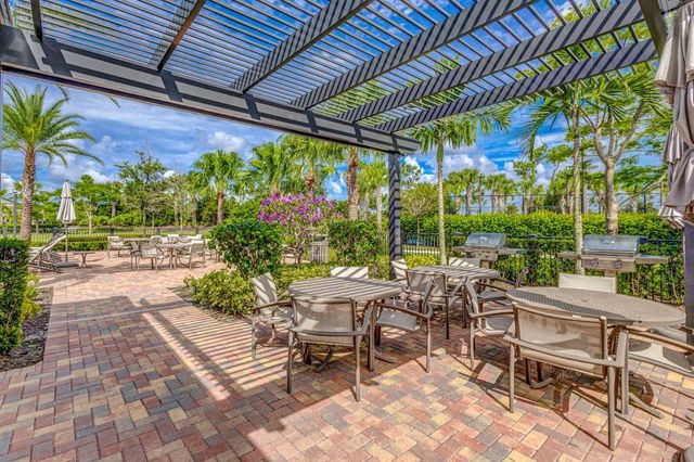 9218 Balsamo Drive, Palm Beach Gardens, FL 33412