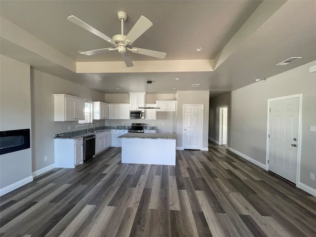 813 Sayle, Greenville, TX 75401