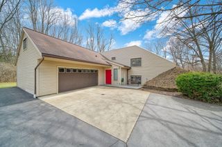 4711 Draper Road, Jackson, MI 49203