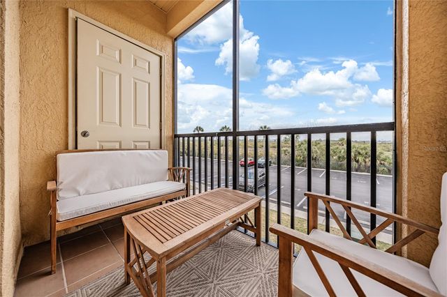 4307 BAYSIDE VILLAGE DRIVE 201, Tampa, FL 33615