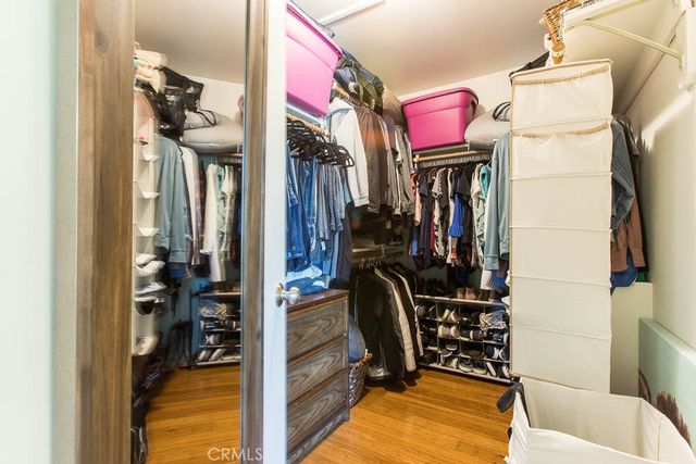 16907 Marlin Place, Lake Balboa, CA 91406