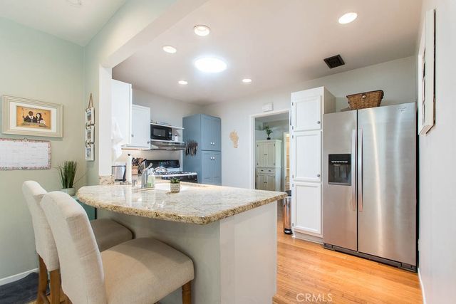 16907 Marlin Place, Lake Balboa, CA 91406