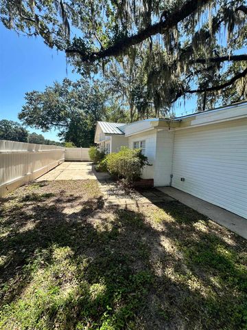 4024 N Monroe Street, Tallahassee, FL 32303