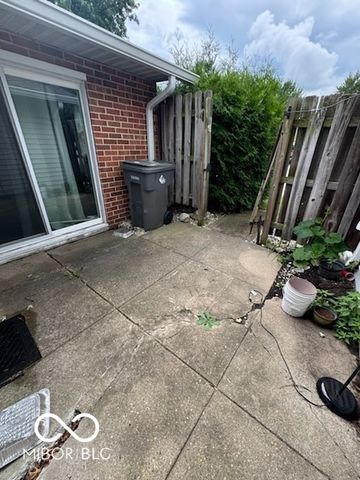 8001 Xenia Drive, Indianapolis, IN 46227