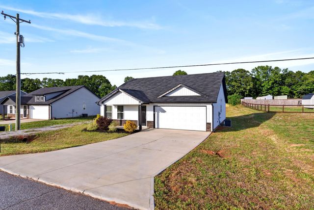420 Cemetery Road, Cowpens, SC 29330