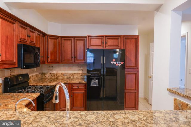 2420 HANNON ST, Hyattsville, MD 20783