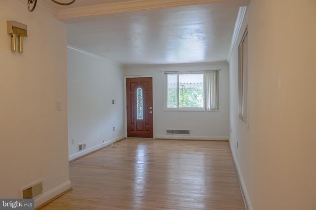 2420 HANNON ST, Hyattsville, MD 20783