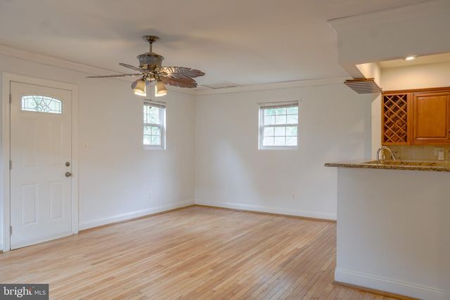2420 HANNON ST, Hyattsville, MD 20783