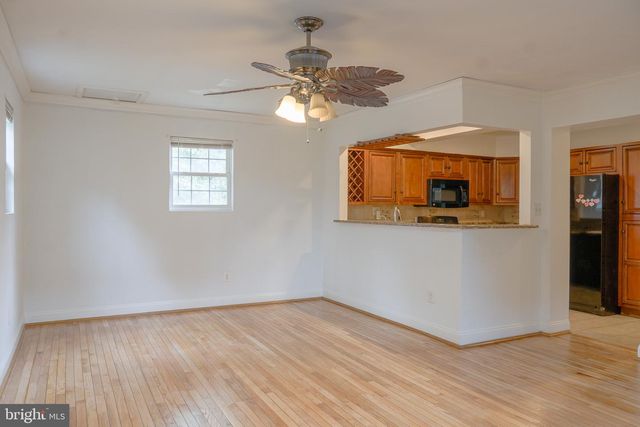 2420 HANNON ST, Hyattsville, MD 20783