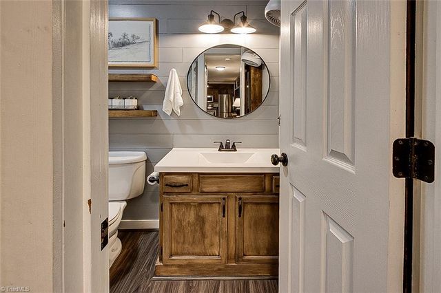 5218 Old Lexington Road, Asheboro, NC 27205